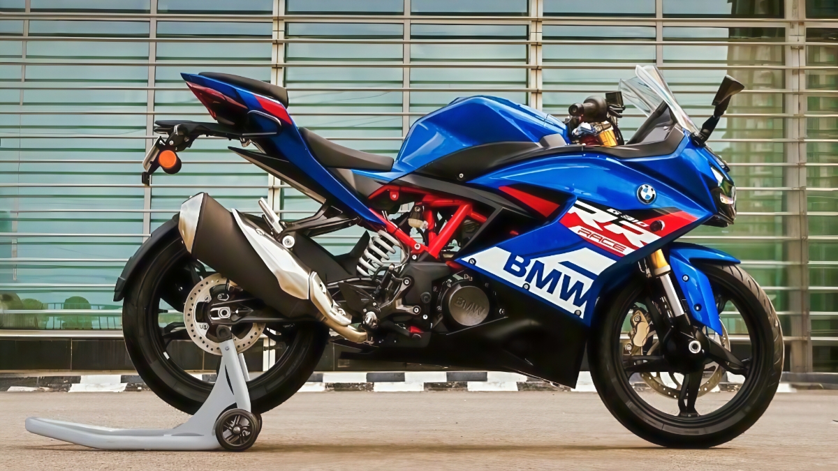 New BMW G310 RR